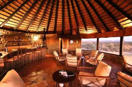 Mount Etjo Elefanten Lodge Accommodation