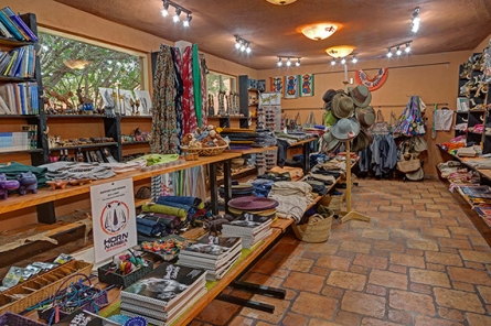 Mount Etjo Souvenir-Shop Activity